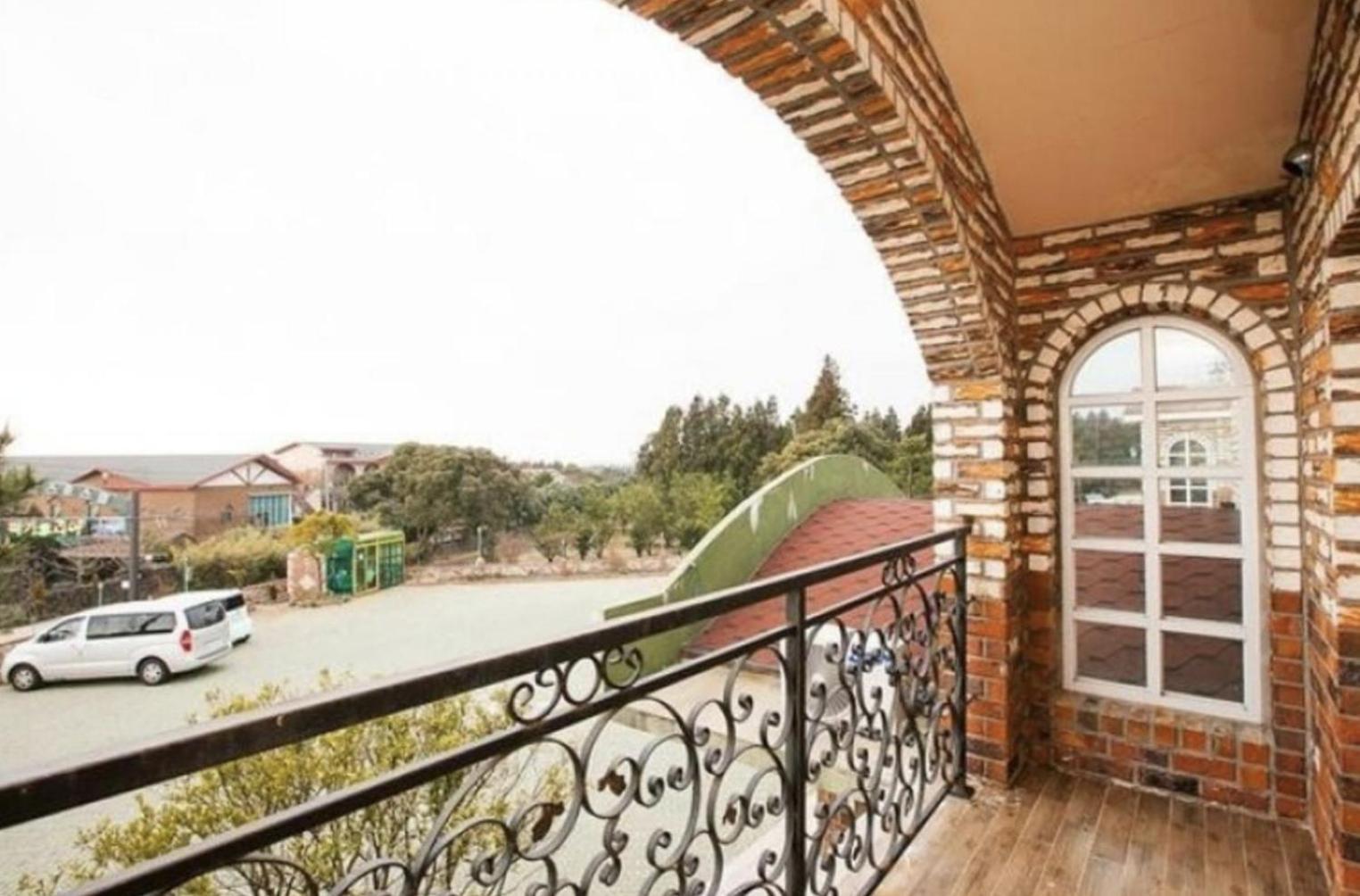 Jeju Ts Youth Hostel & Resort Согвипхо Экстерьер фото