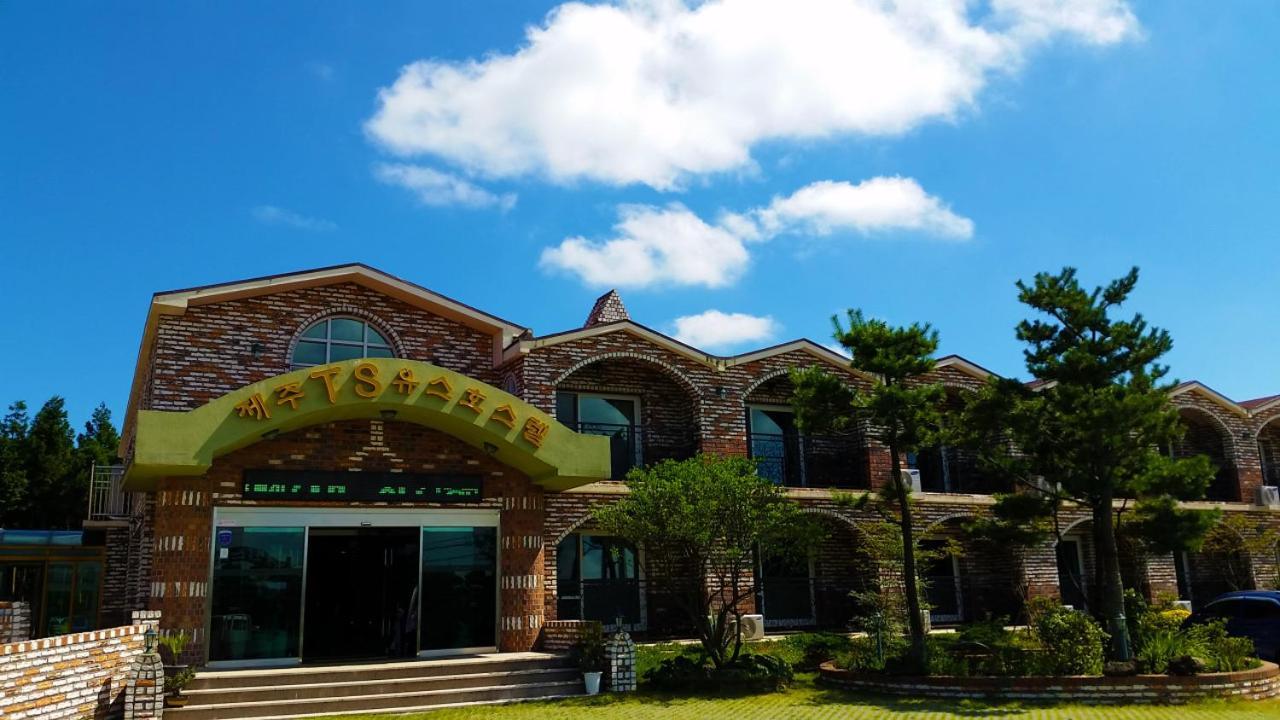Jeju Ts Youth Hostel & Resort Согвипхо Экстерьер фото