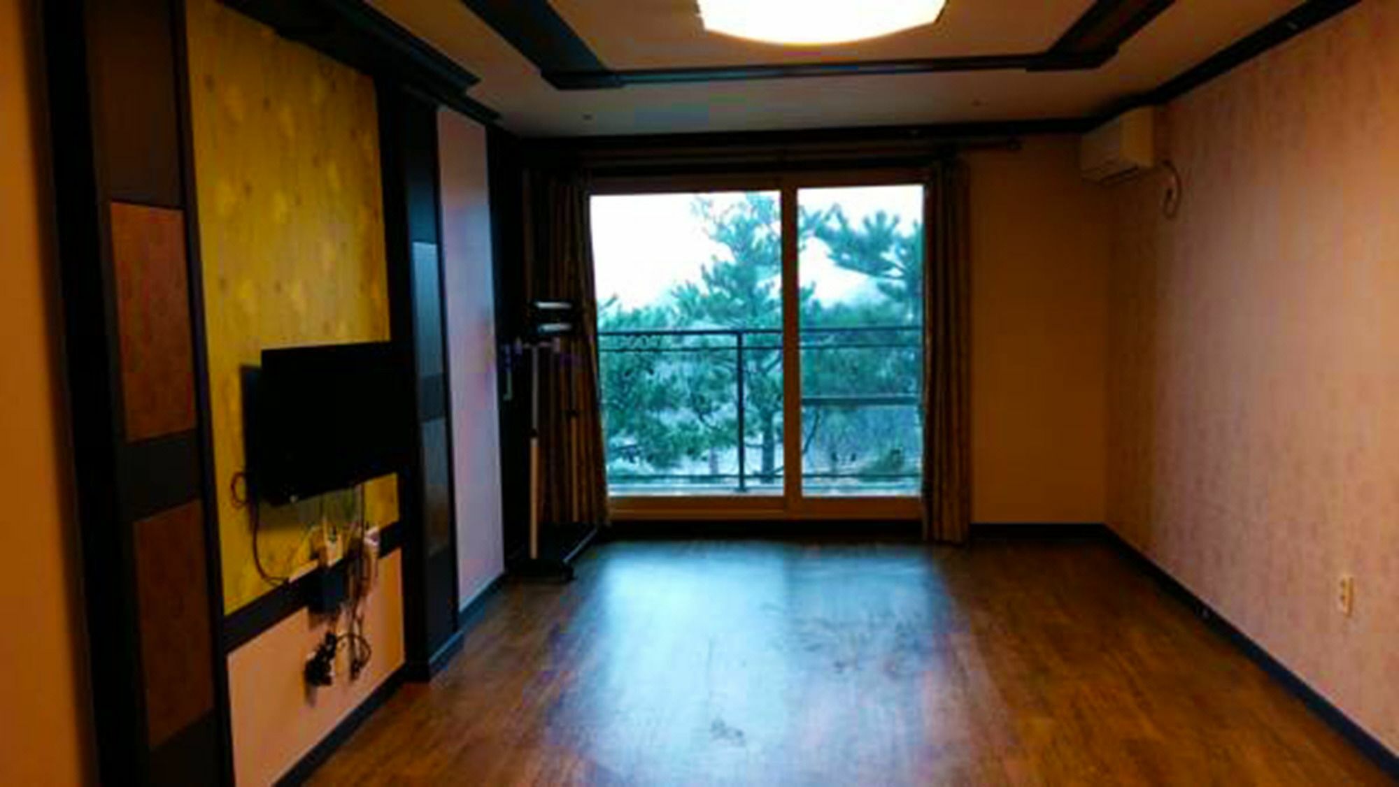 Jeju Ts Youth Hostel & Resort Согвипхо Экстерьер фото